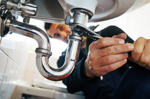 Best Shower Repair Services  in Holyoke, CO